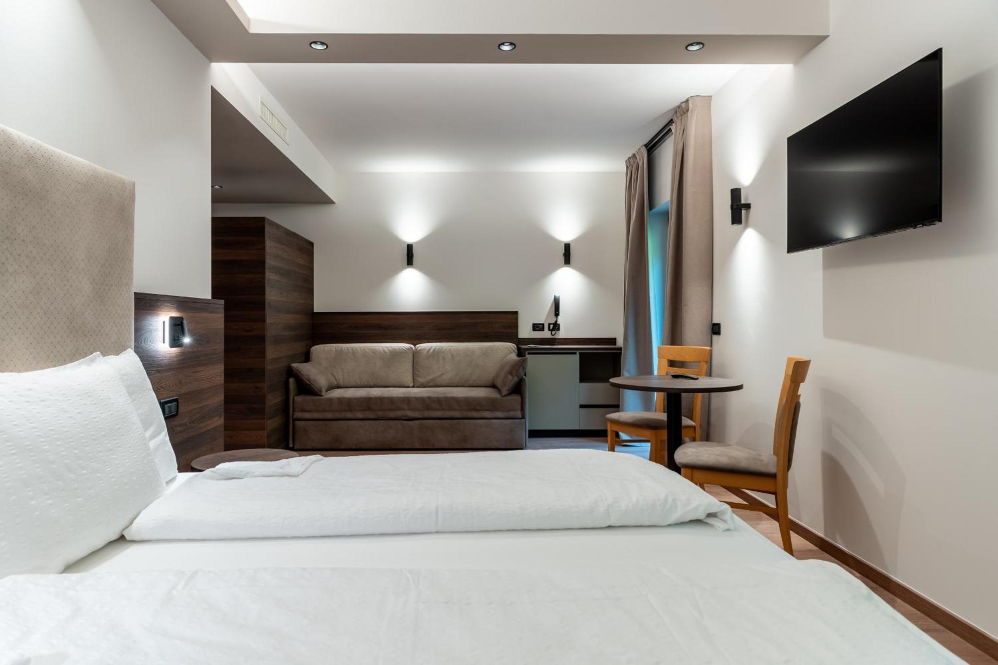 Hotel Ariston Levico Terme Εξωτερικό φωτογραφία