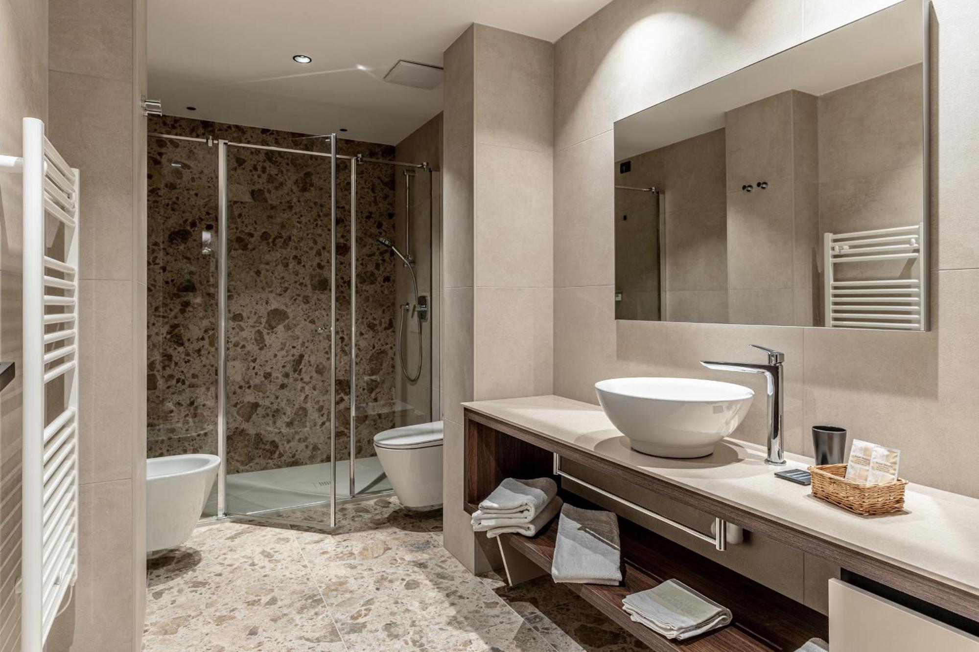 Hotel Ariston Levico Terme Εξωτερικό φωτογραφία