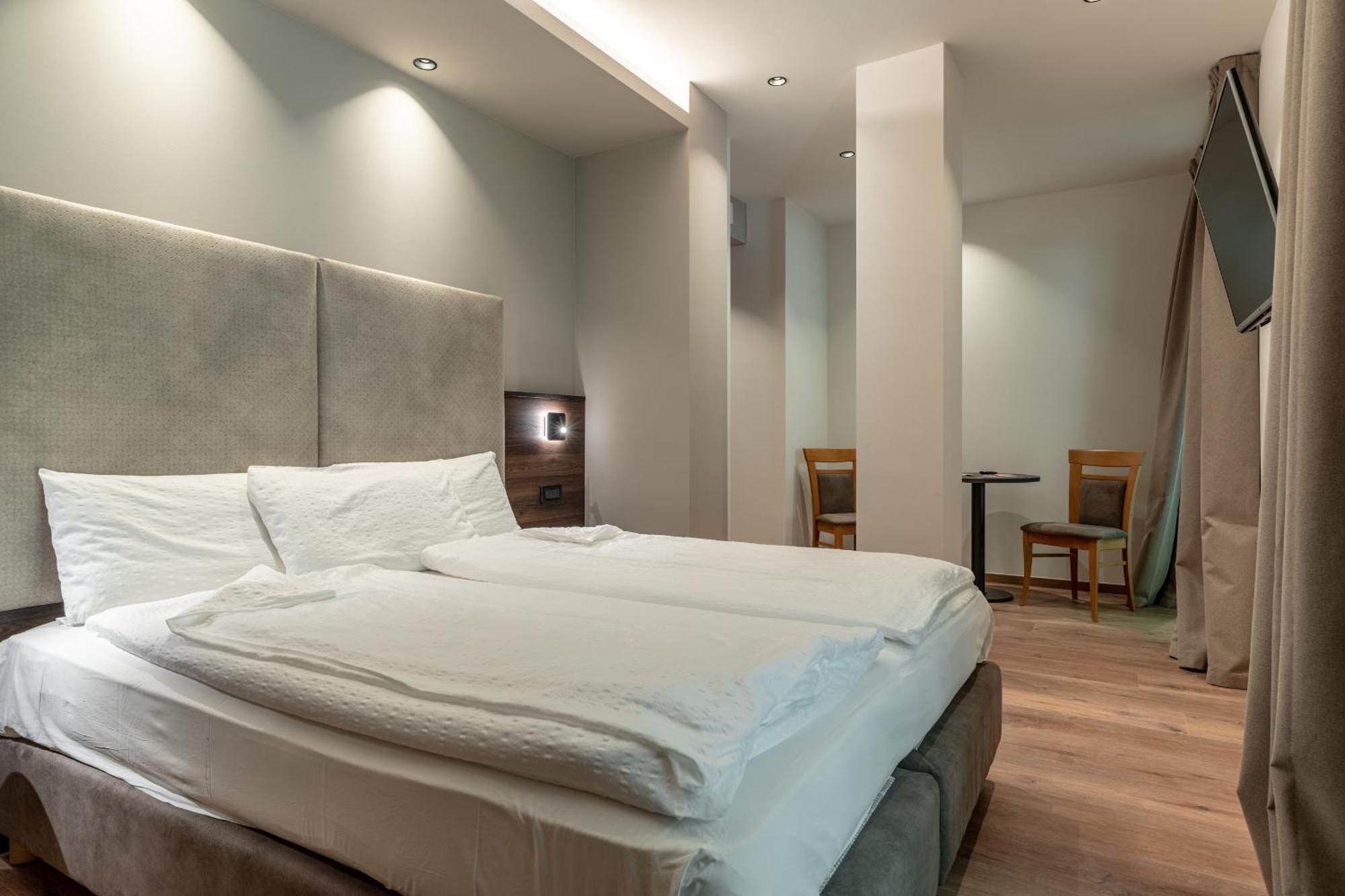 Hotel Ariston Levico Terme Εξωτερικό φωτογραφία